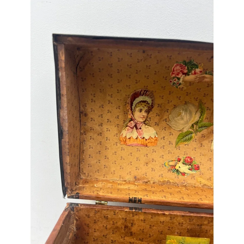 Wood Dollhouse Steamer Trunk Miniature Antique Storage Box Chest SALESMAN SAMPLE